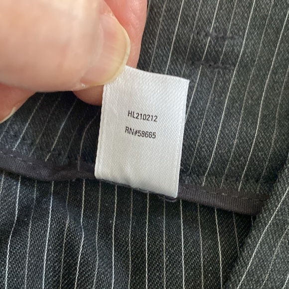 NWT. Hinge Trouser. Wide Leg Hi Rise. Size 4. Gray Stripe Button/Zip w/Belt - Picture 4 of 15